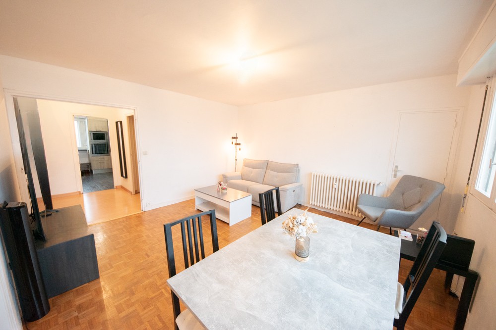 APPARTEMENT T4 - 80M2 - DERNIER ETAGE - ASCENSEUR - VUE PANORAMIQUE - PROXIMITE FAC-HOPITAL - RENTABILITE DE 6% photo 2